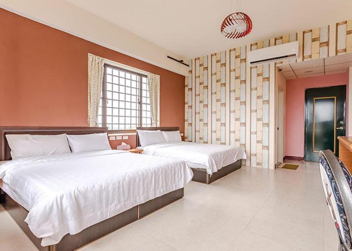 Moonlight Manor B&B Taitung Ngoại thất bức ảnh